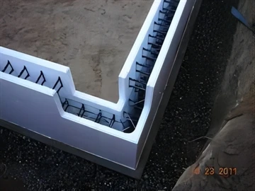 Apakah Borang Konkrit Penebat PolySteel (ICF)